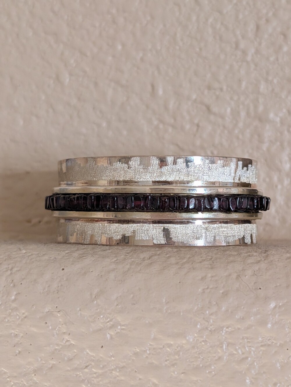 Jimmy Calabaza Ca'Win Kewa Sterling Silver Garnet Heishi Cuff Bracelet 55g